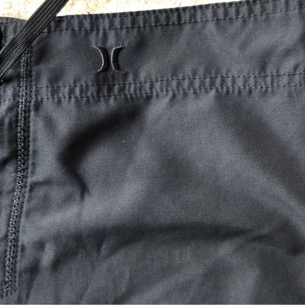 Men’s Hurley board Shorts - Picture 3 of 3